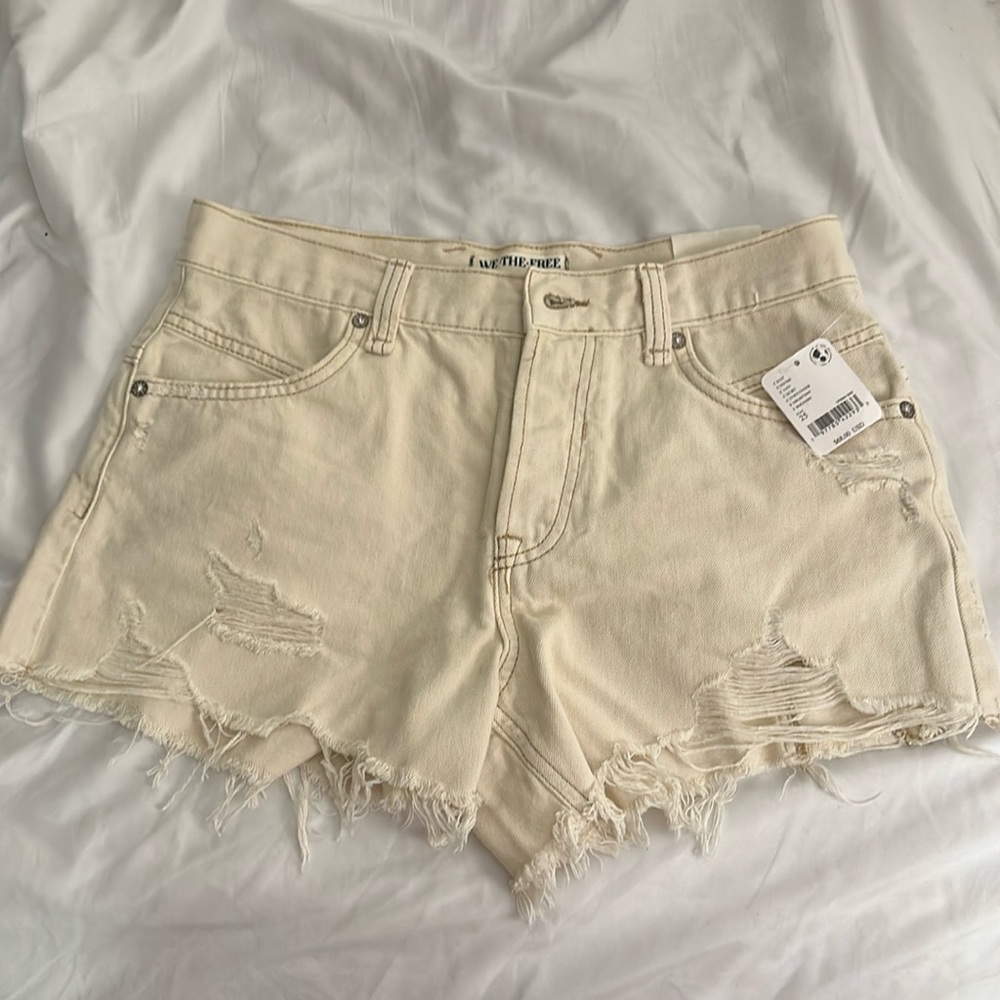 NWT Free People cream denim shorts